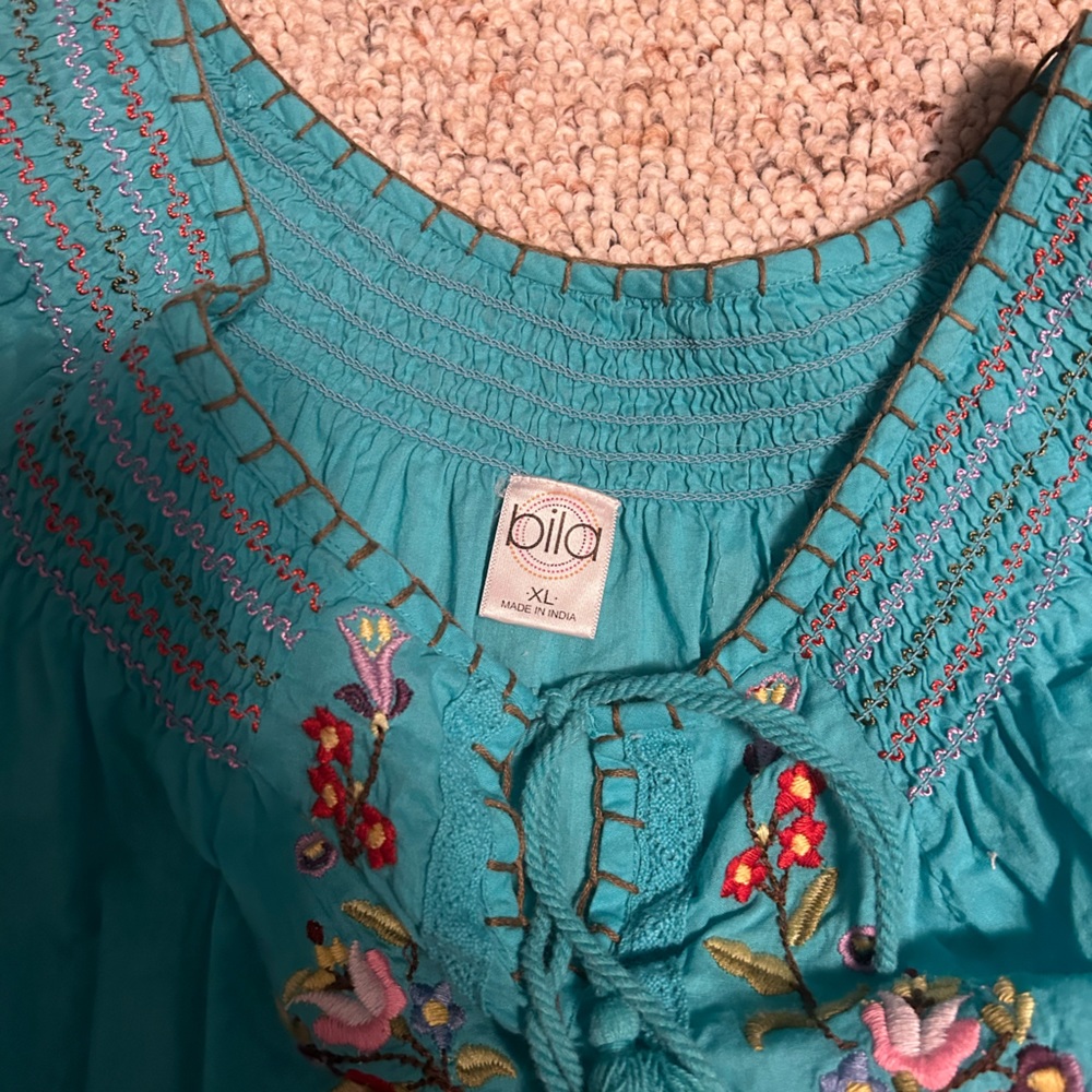 Flower blouse - Picture 2 of 5